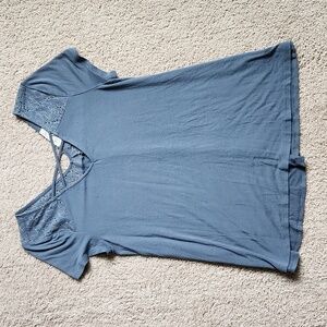 Pink Rose Lace Detail T-shirt!